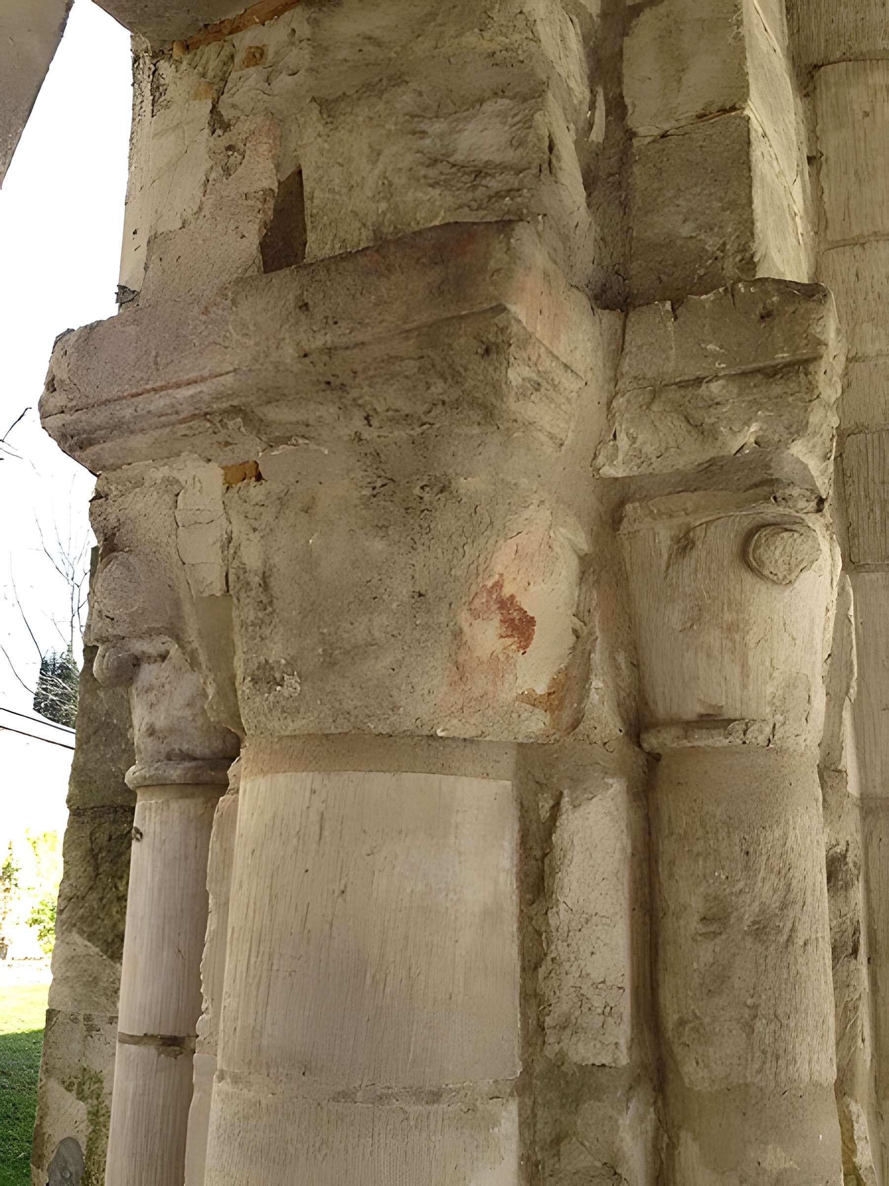 Ancienne église Saint-Jacques-du-Mont-aux-Malades de Mont-Saint-Aignan