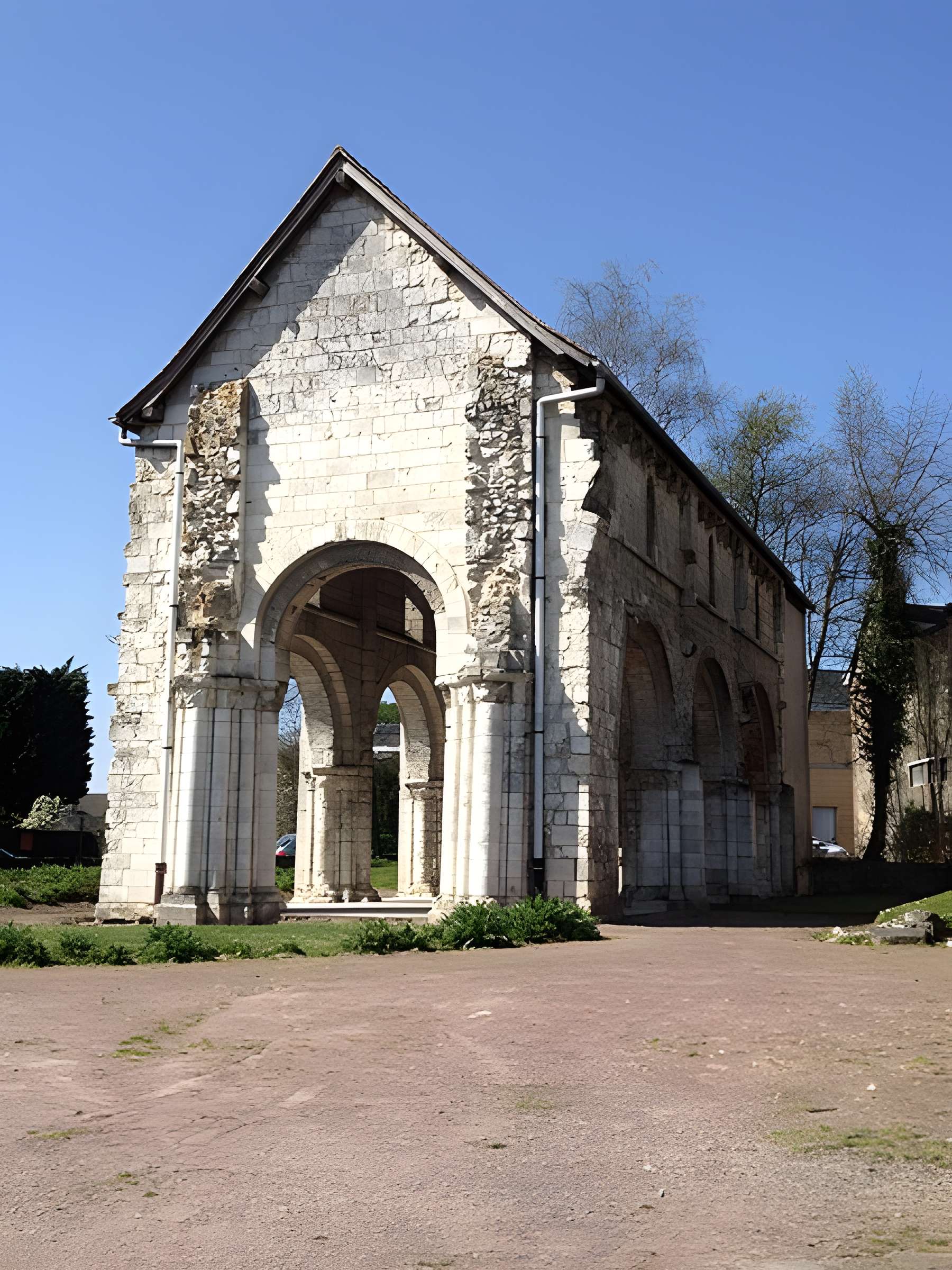 Ancienne église Saint-Jacques-du-Mont-aux-Malades de Mont-Saint-Aignan