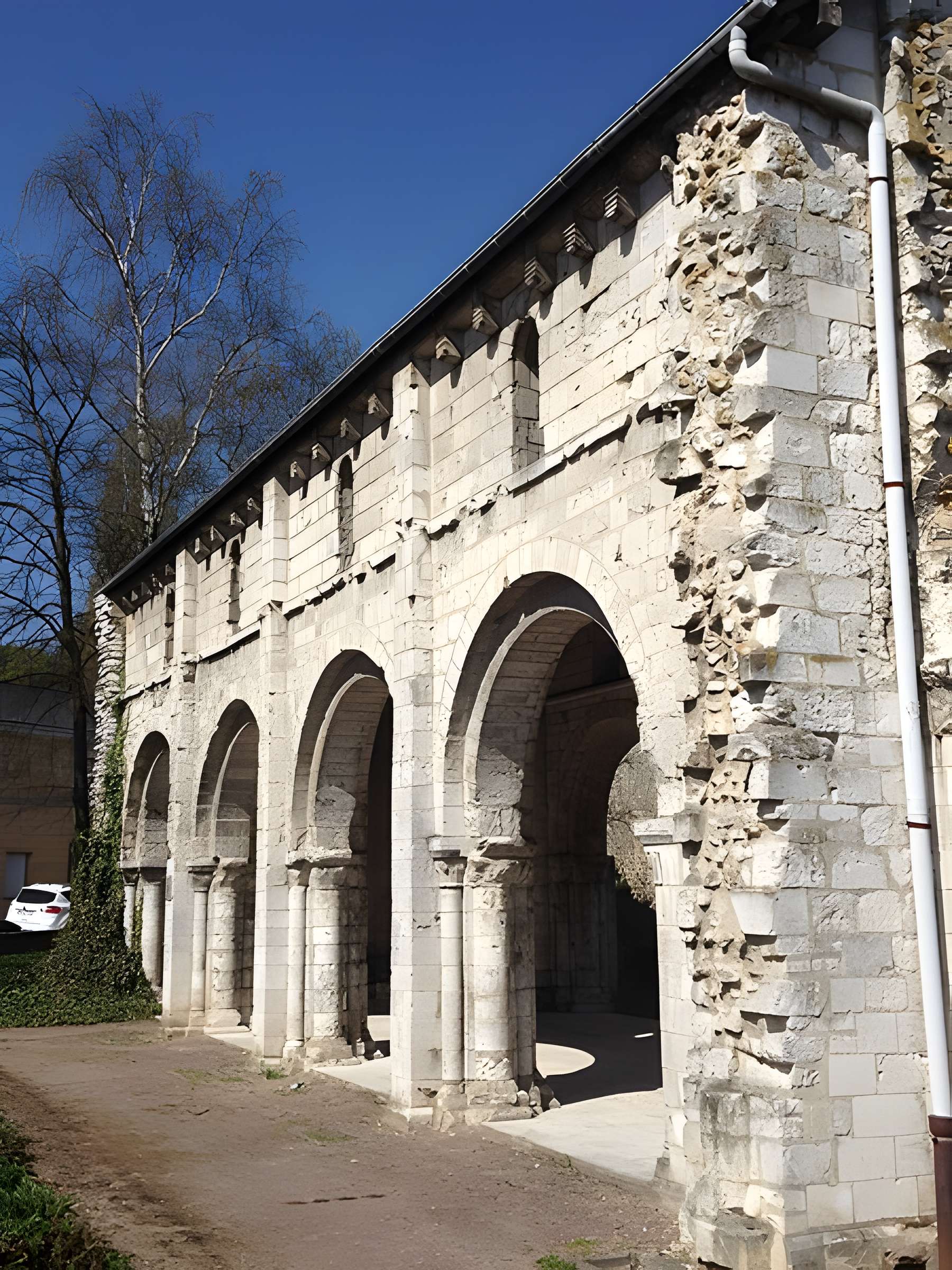 Ancienne église Saint-Jacques-du-Mont-aux-Malades de Mont-Saint-Aignan