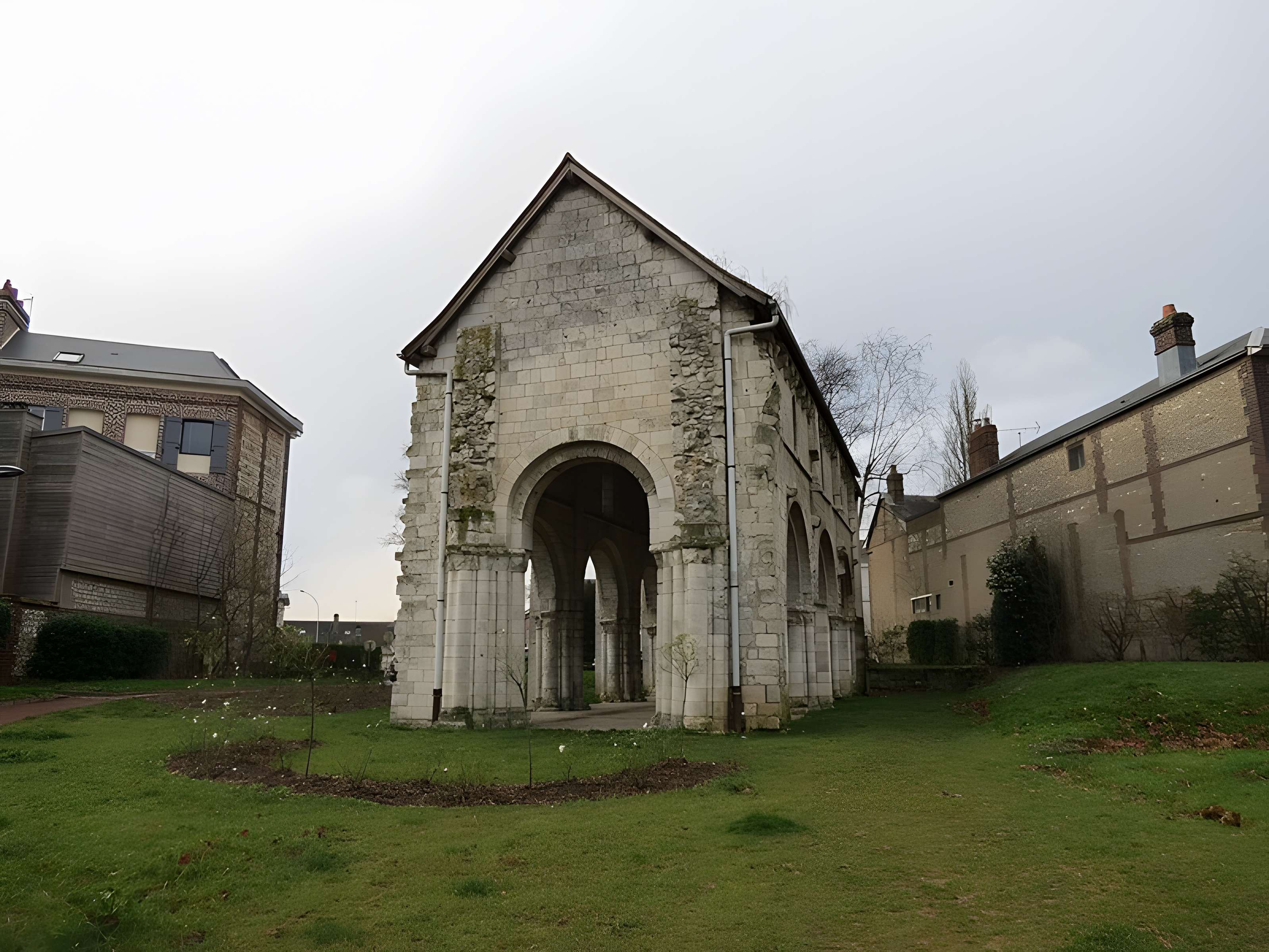 Ancienne église Saint-Jacques-du-Mont-aux-Malades de Mont-Saint-Aignan