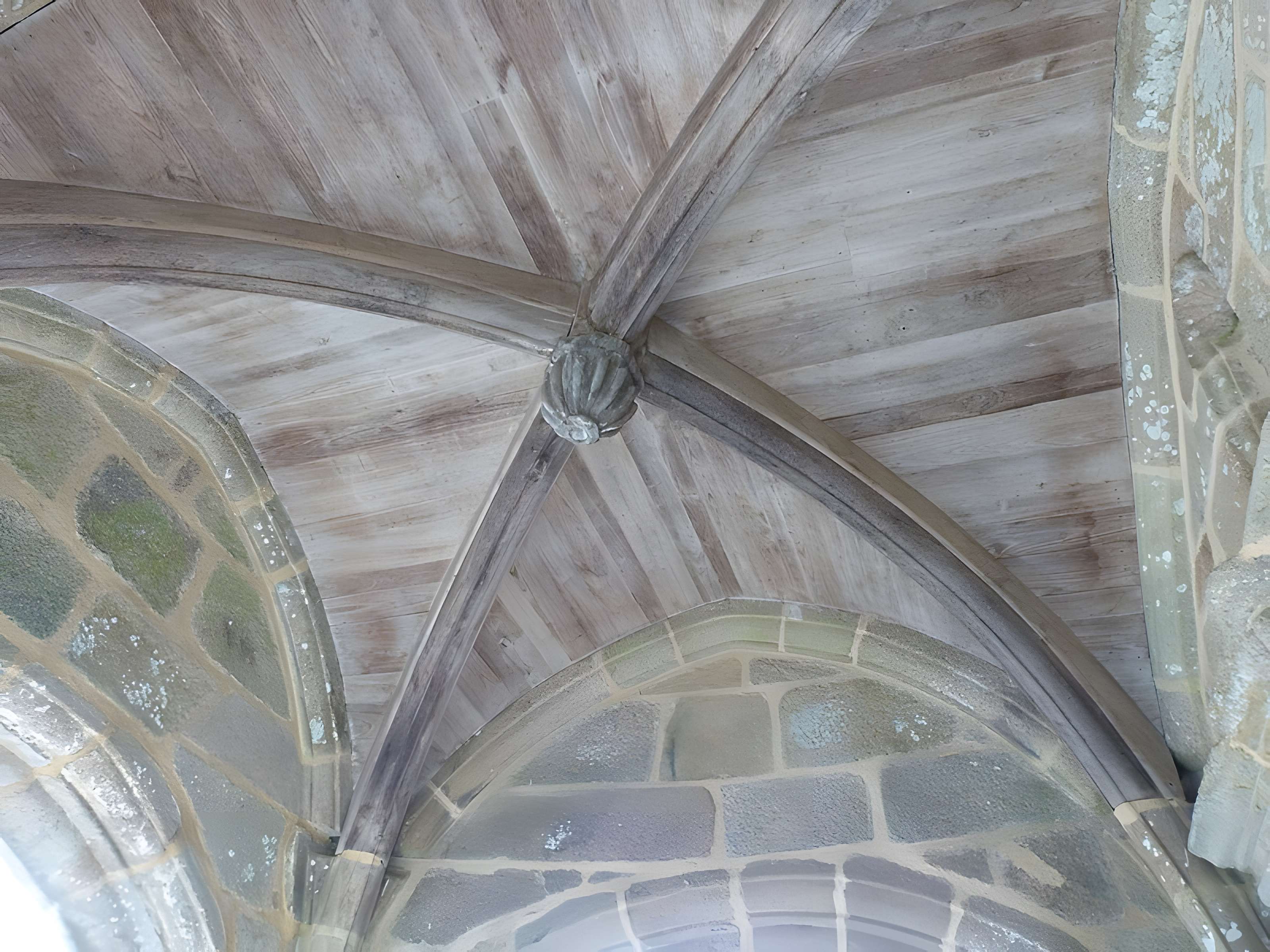 Ancienne église Saint-Maudez-et-Sainte-Juvette de Henvic