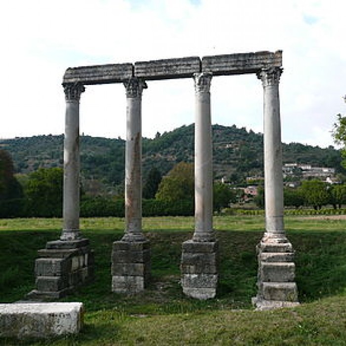 Photo de Colonnes antique de Riez