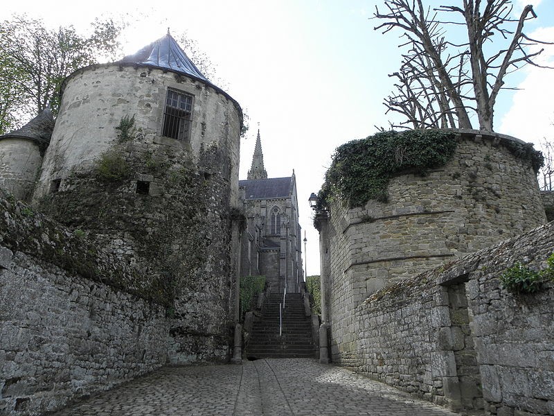 Photo de Anciennes fortifications de Quintin