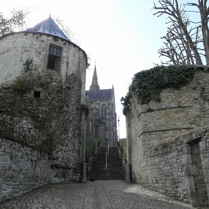 Photo de Anciennes fortifications de Quintin