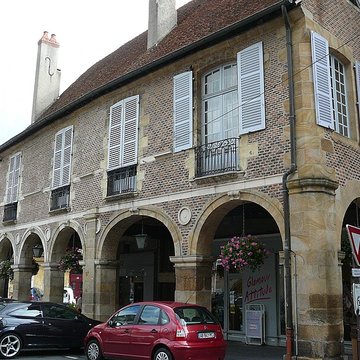 Anciennes Halles de Moulins