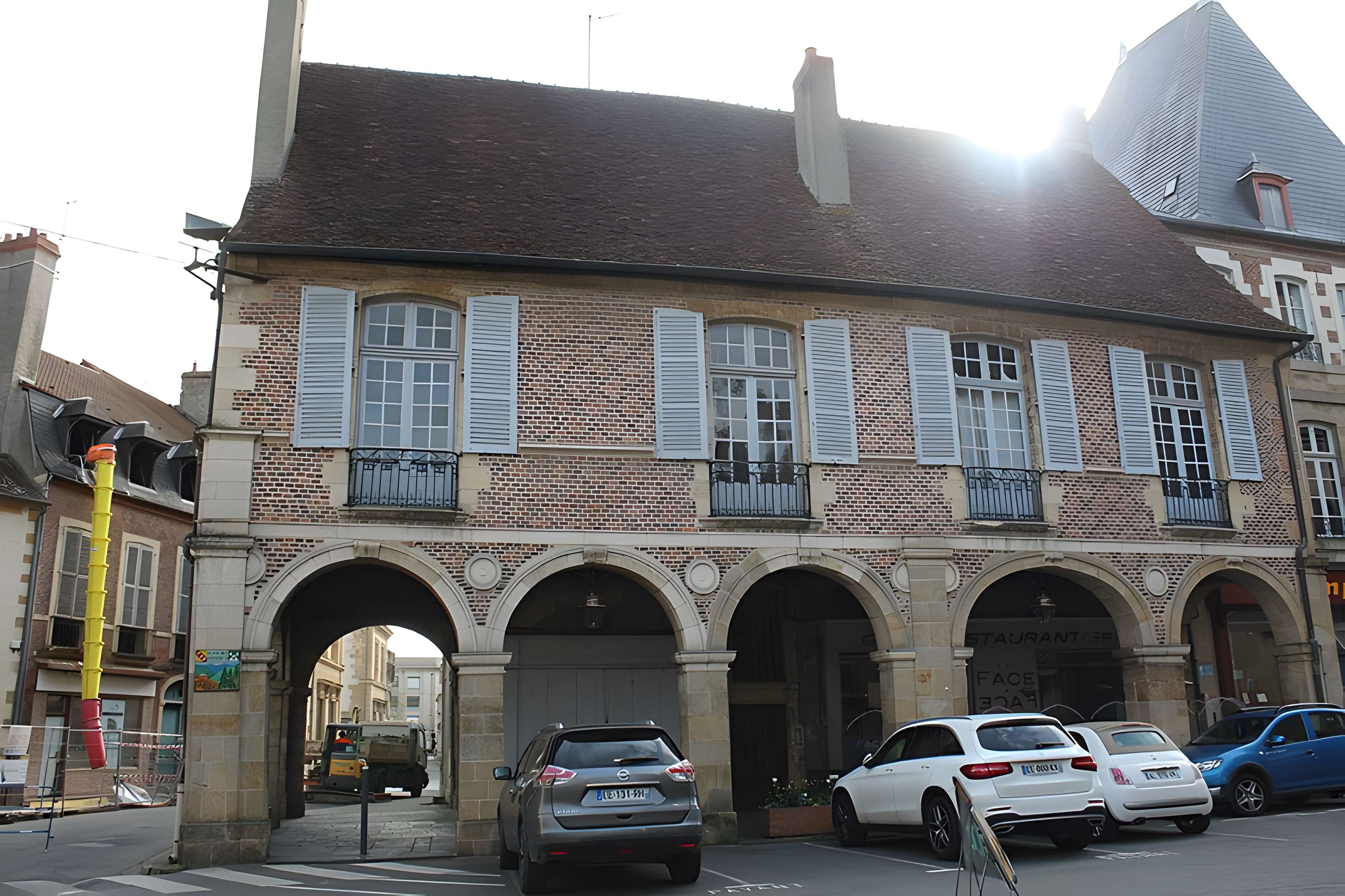 Anciennes Halles de Moulins