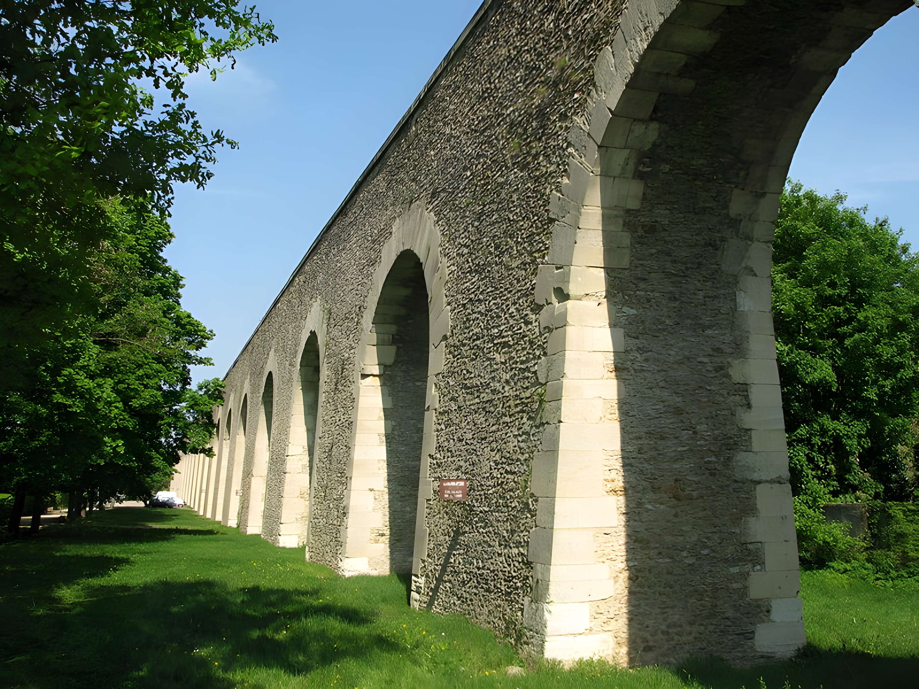 Aqueduc de Louveciennes 