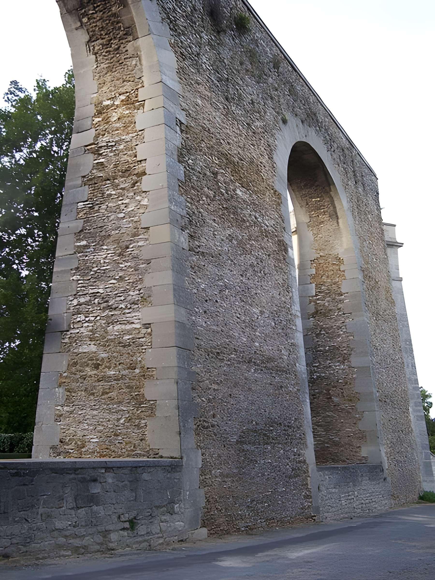 Aqueduc de Louveciennes