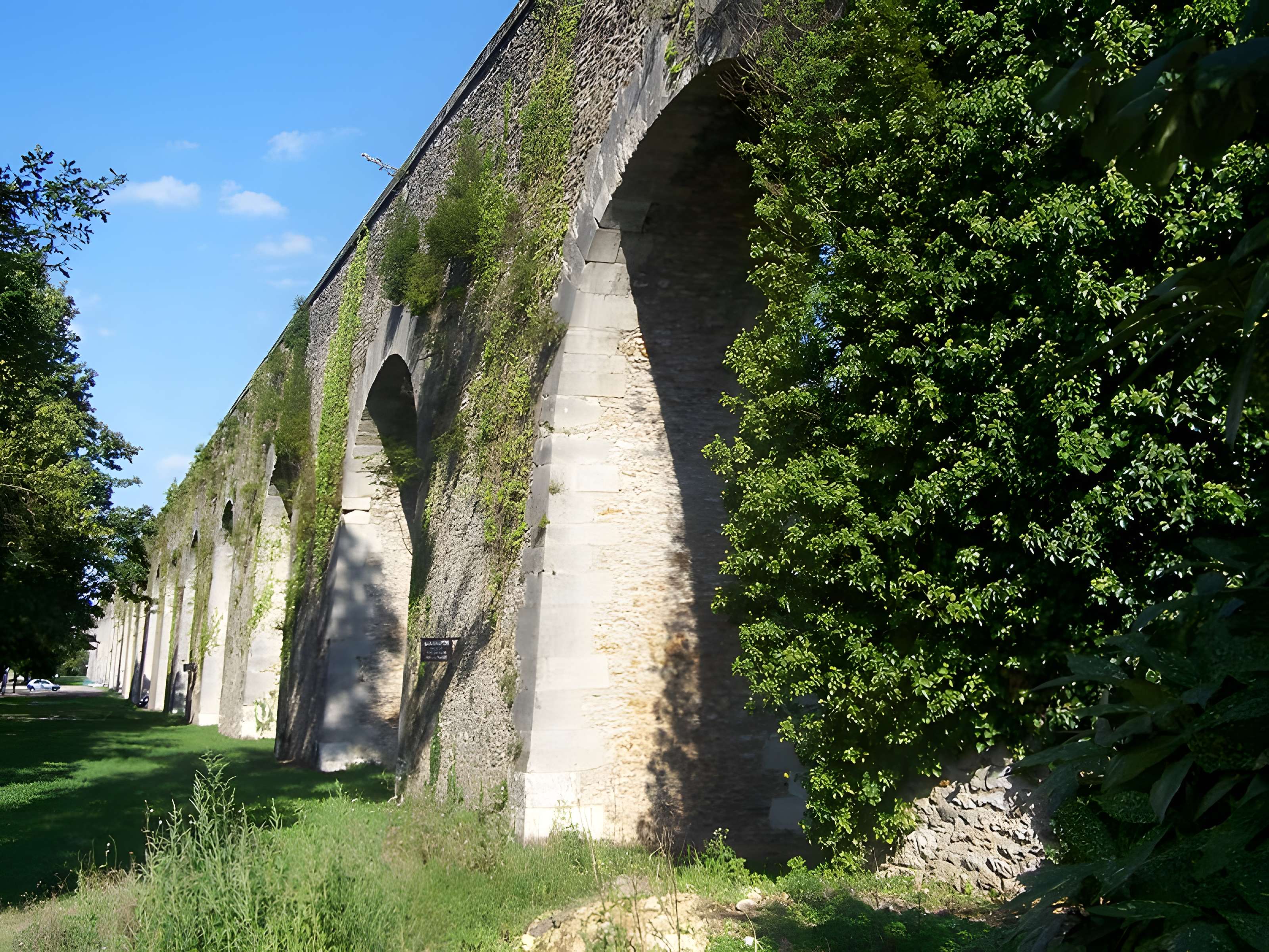 Aqueduc de Louveciennes