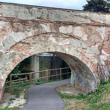 Aqueduc des Arcades du Pont-canal de Perpignan