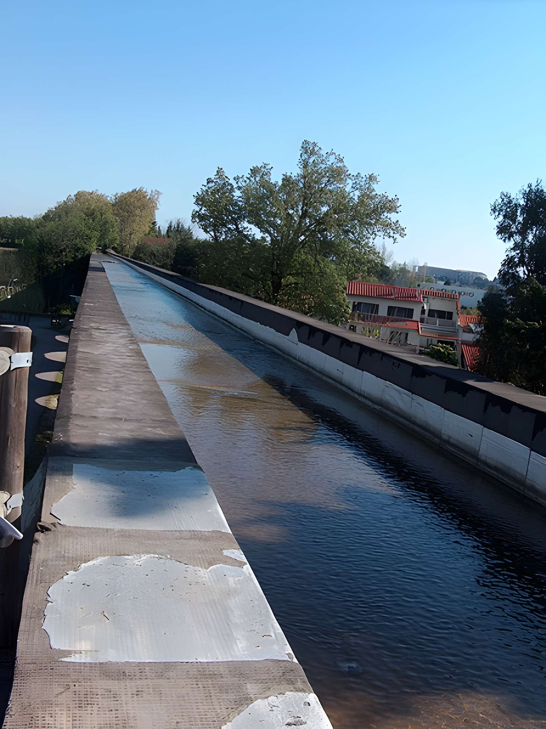Aqueduc des Arcades du Pont-canal de Perpignan