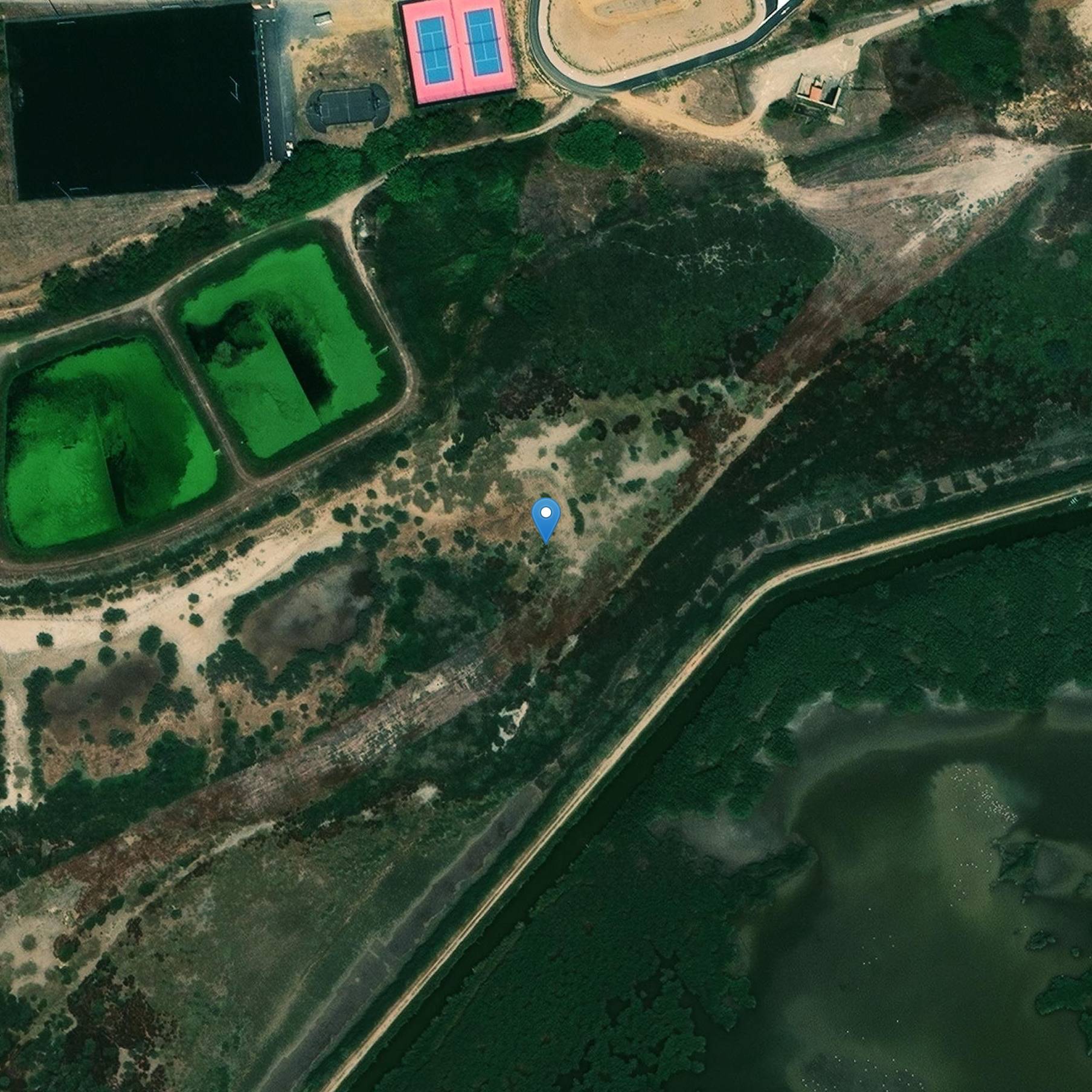 Photo de Roman Aquaduct of Sale