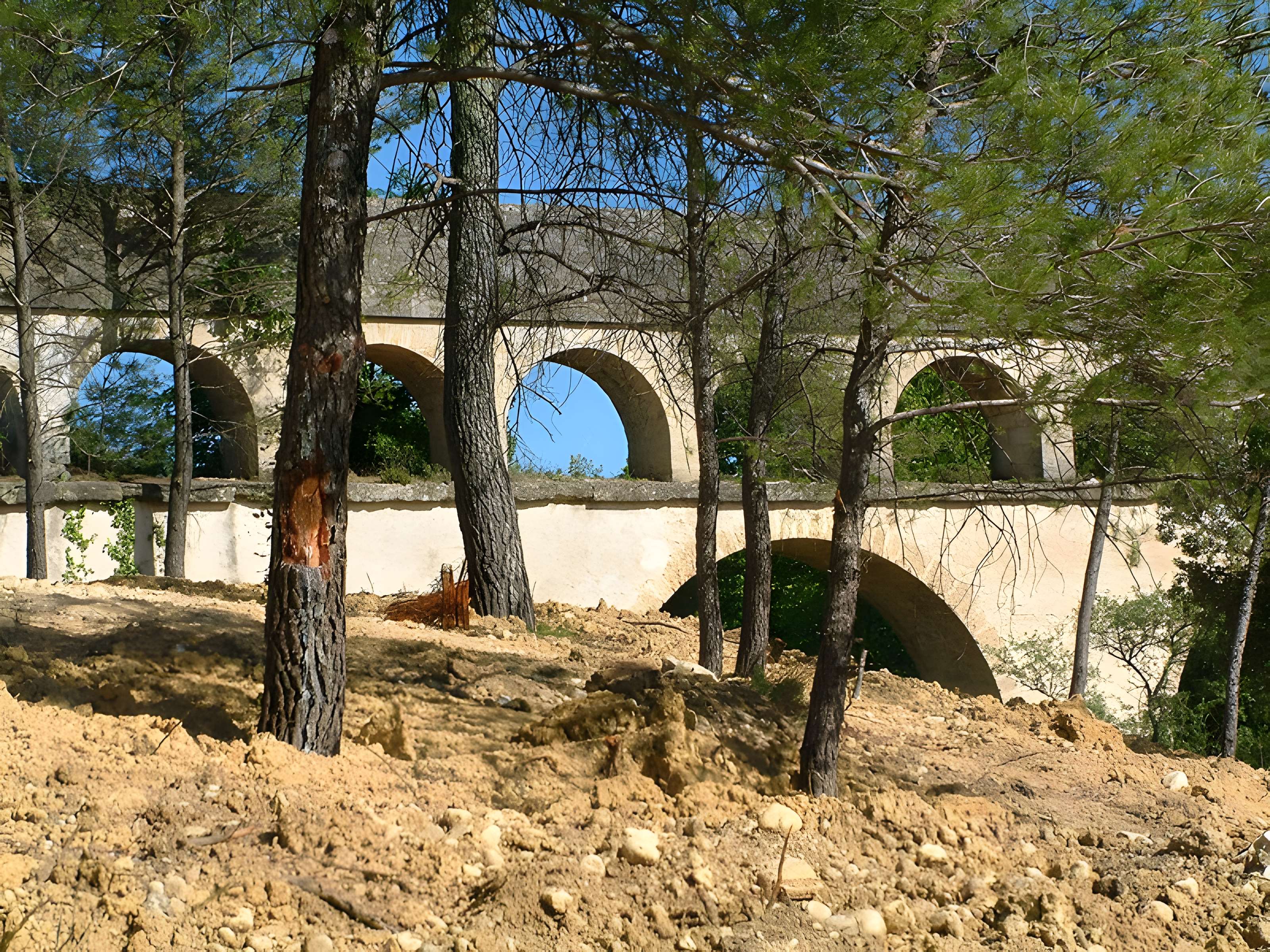 Aqueduc Saint-Clément du Pont-canal à Montferrier-sur-Lez