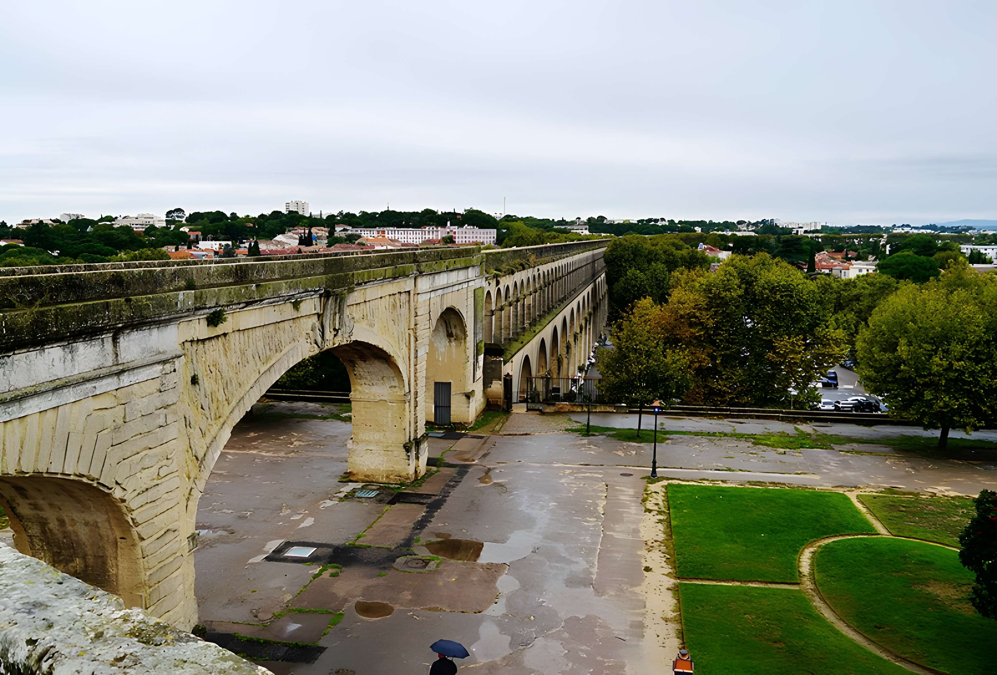 Aqueduc Saint-Clément du Pont-canal à Montferrier-sur-Lez