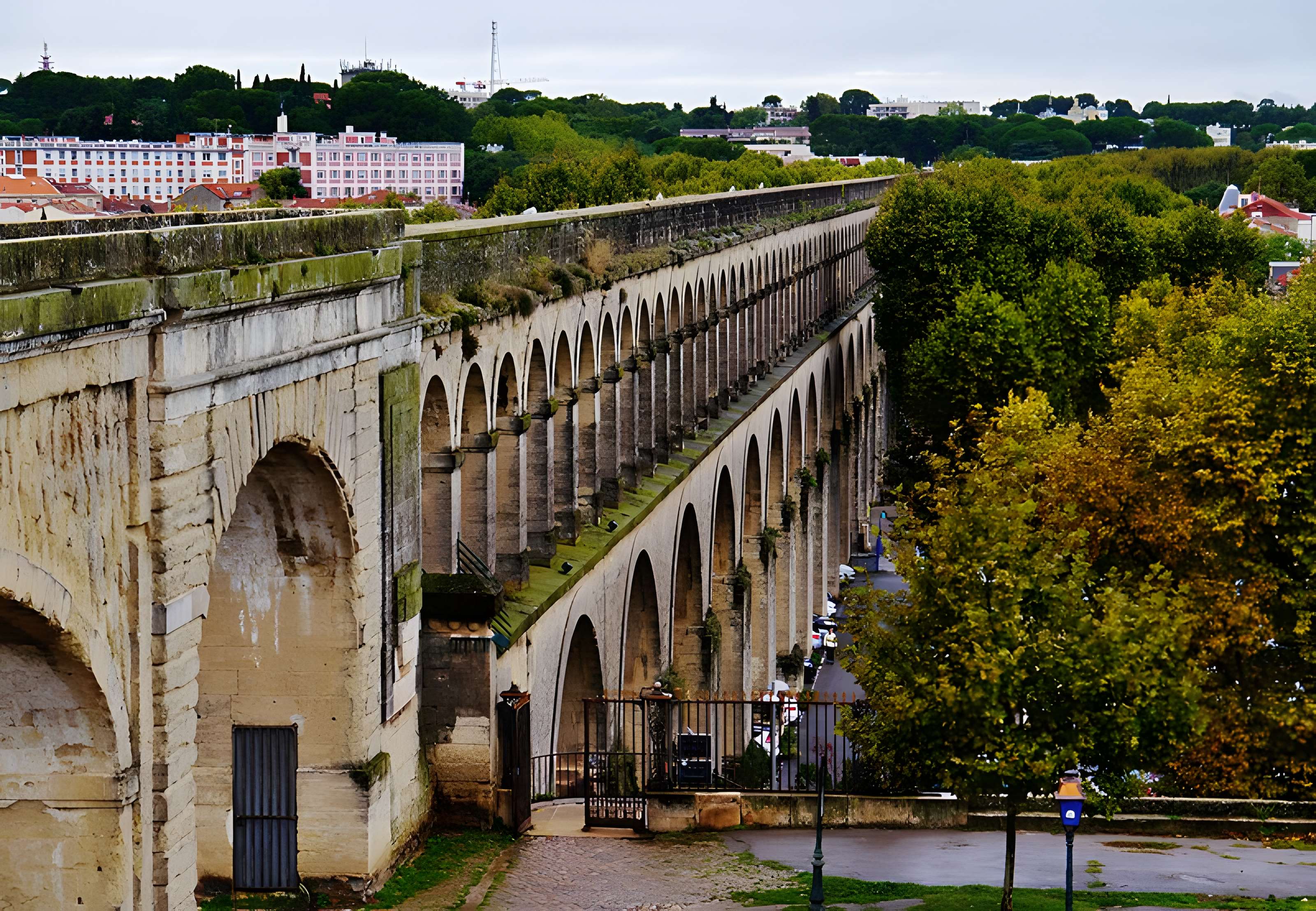 Aqueduc Saint-Clément du Pont-canal à Montferrier-sur-Lez