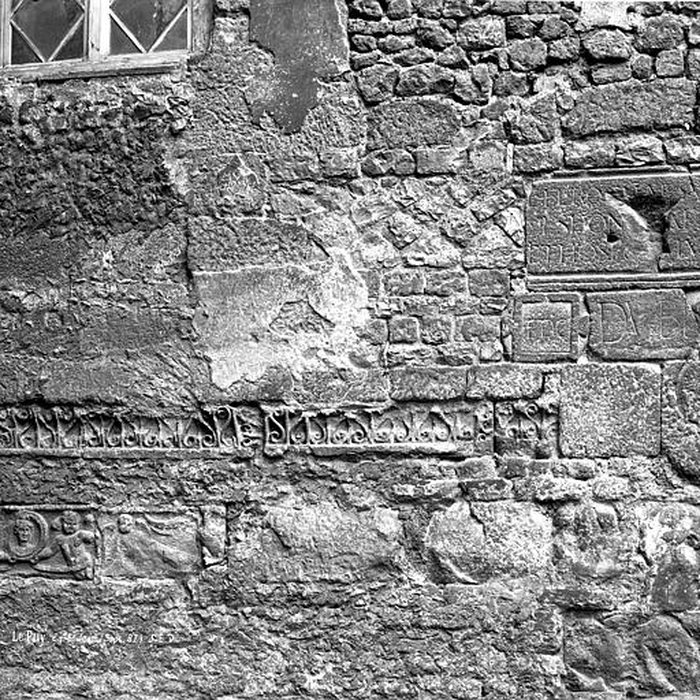 Photo de Baptistère Saint-Jean du Puy En Velay