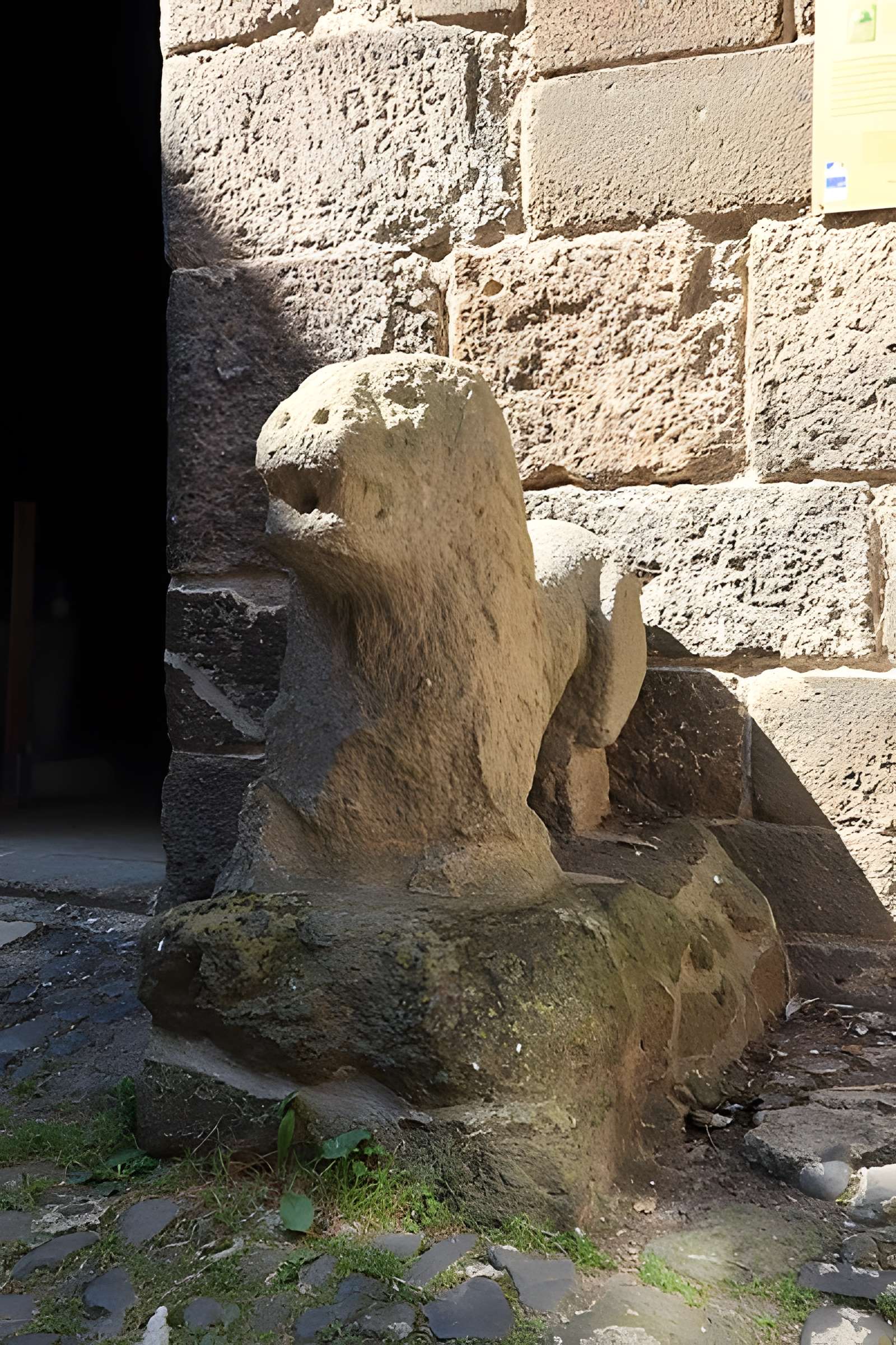 Baptistère Saint-Jean du Puy En Velay