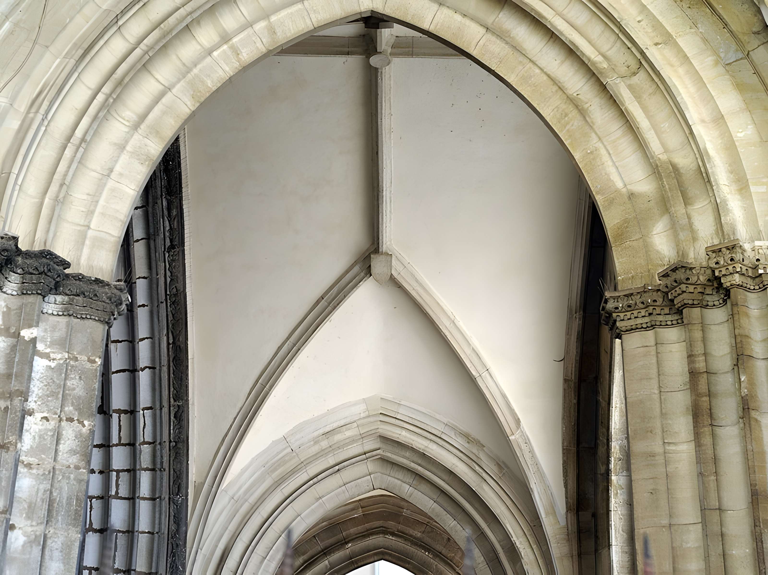 Basilique Notre-Dame de Gray