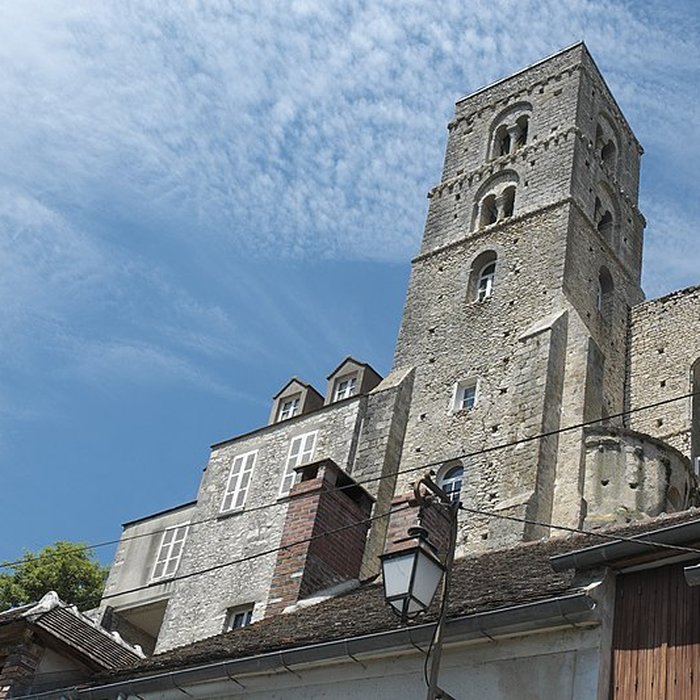 Photo de Basilique Saint-Thugal de Château-Landon