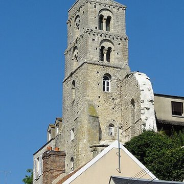 Basilique Saint-Thugal de Château-Landon