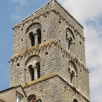 Basilique Saint-Thugal de Château-Landon