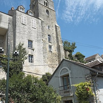 Basilique Saint-Thugal de Château-Landon