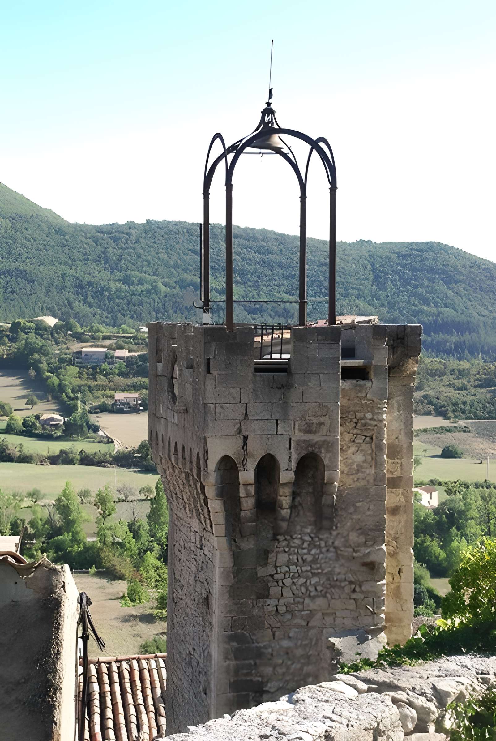 Beffroi de Montbrun-les-Bains 