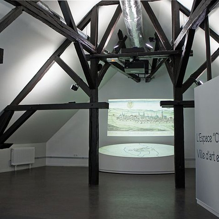 Photo de Bibliothèque Georges-Pompidou de Châlons-en-Champagne