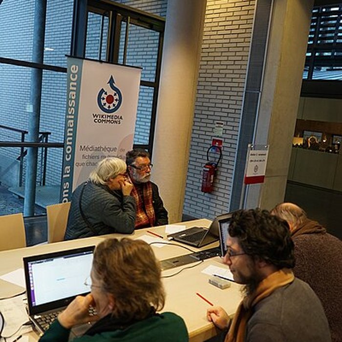 Photo de Bibliothèque Georges-Pompidou de Châlons-en-Champagne