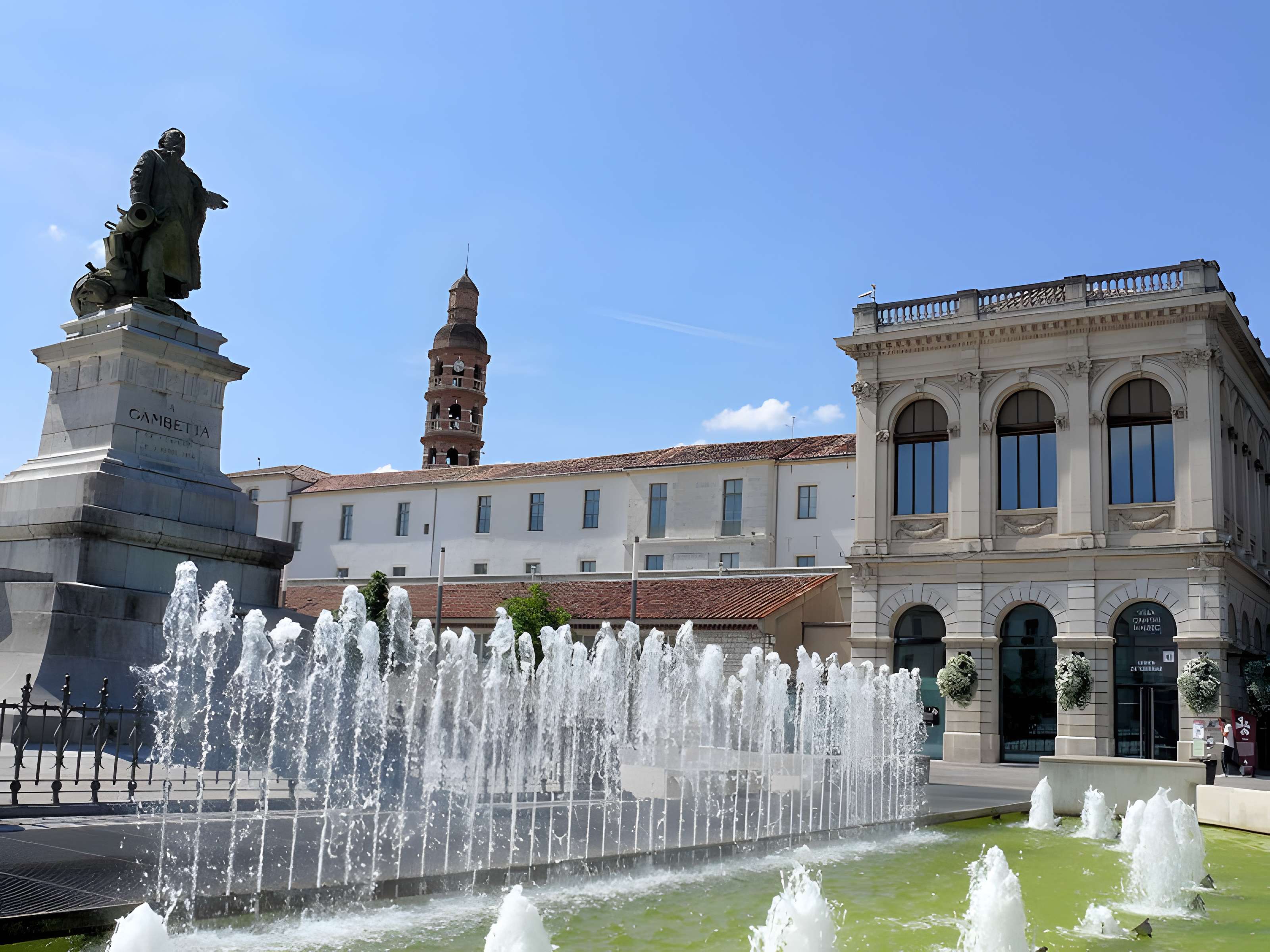 Bibliothèque municipale de Cahors 