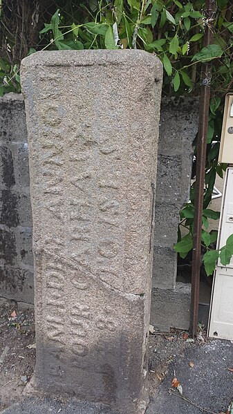 Bornes de corvée Rue Saint-Nicolas de Lannion