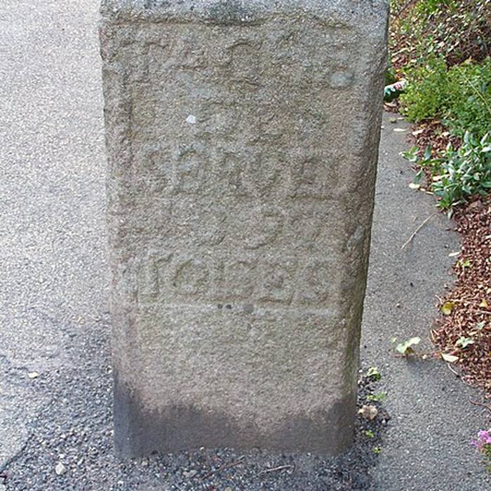 Photo de Bornes de corvée Rue Saint-Nicolas de Lannion