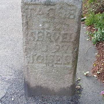 Bornes de corvée Rue Saint-Nicolas de Lannion