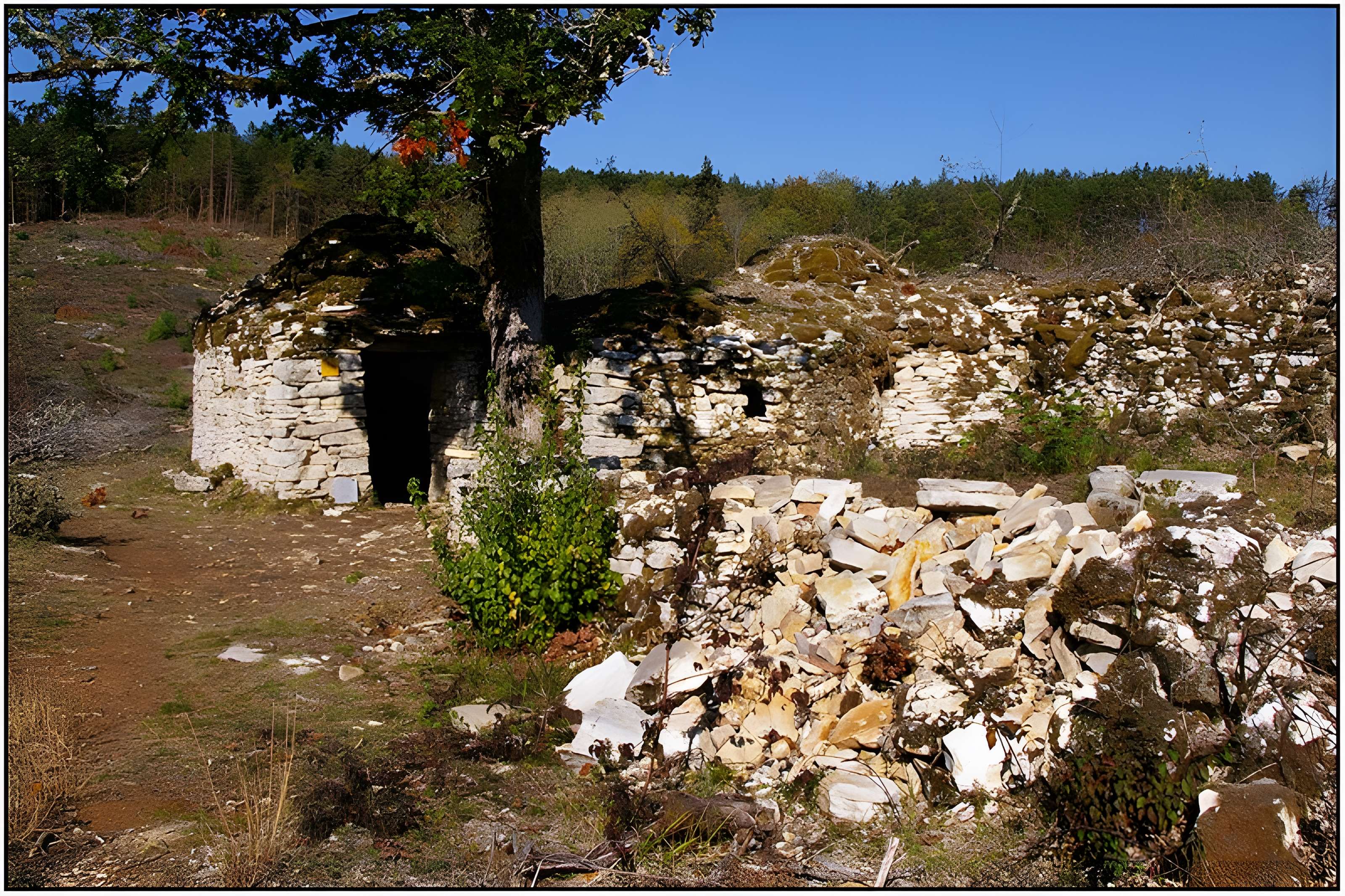 Cabane en pierre sèche de la Combe du Rat à Daglan 