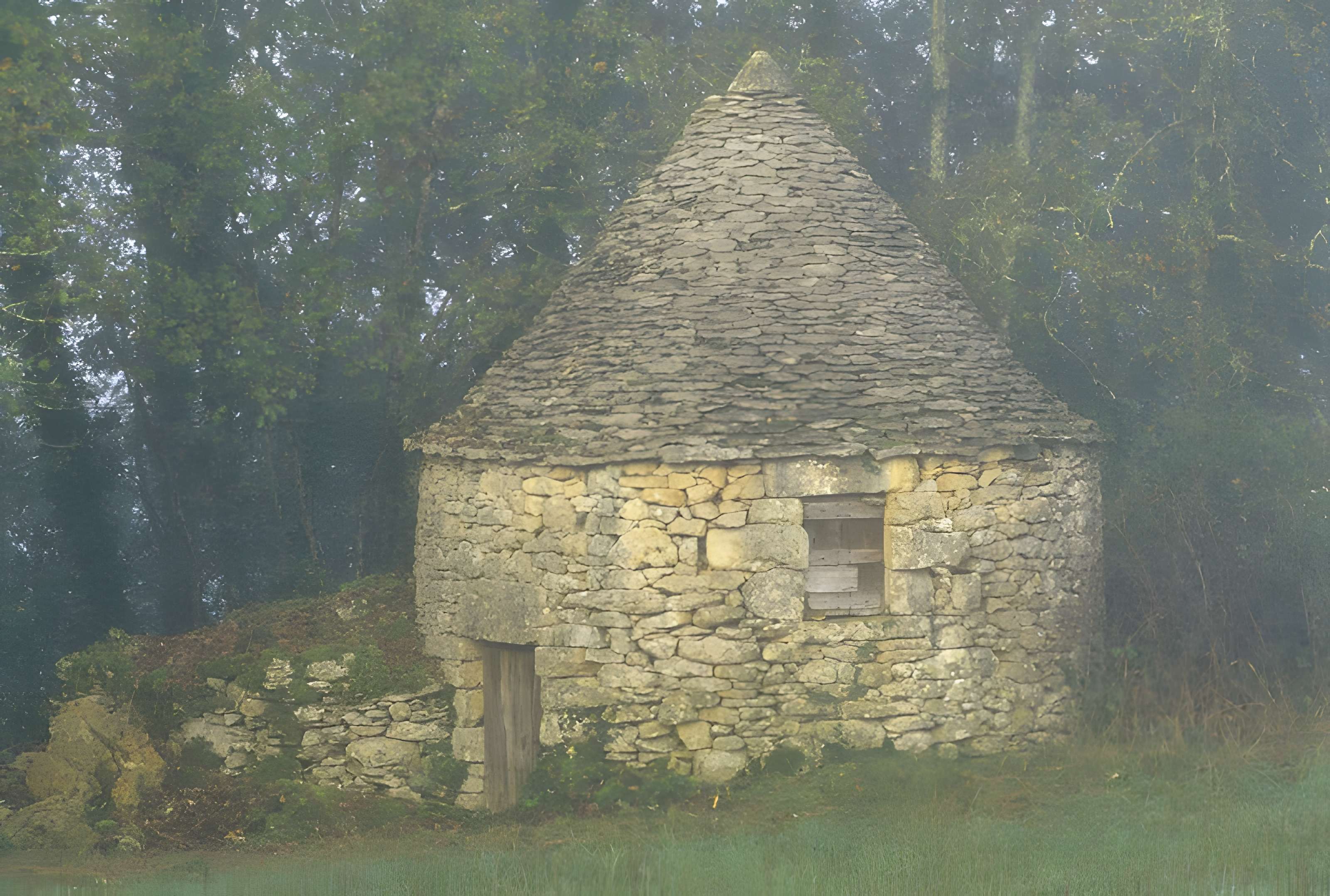 Cabane en pierre sèche n°27 de Badefols-sur-Dordogne 