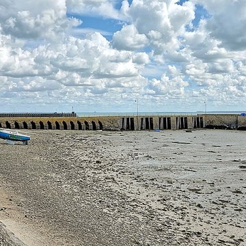 Cale de lÉpi à Cancale