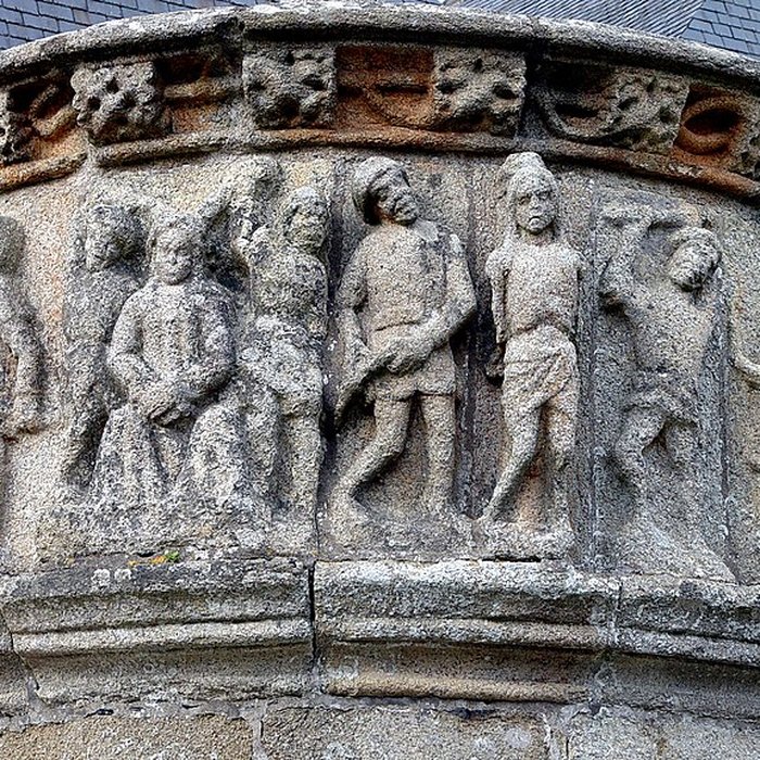 Photo de Calvaire du xve siècle de Pleubian