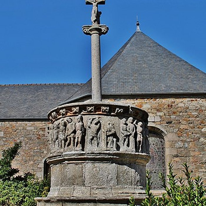 Photo de Calvaire du xve siècle de Pleubian