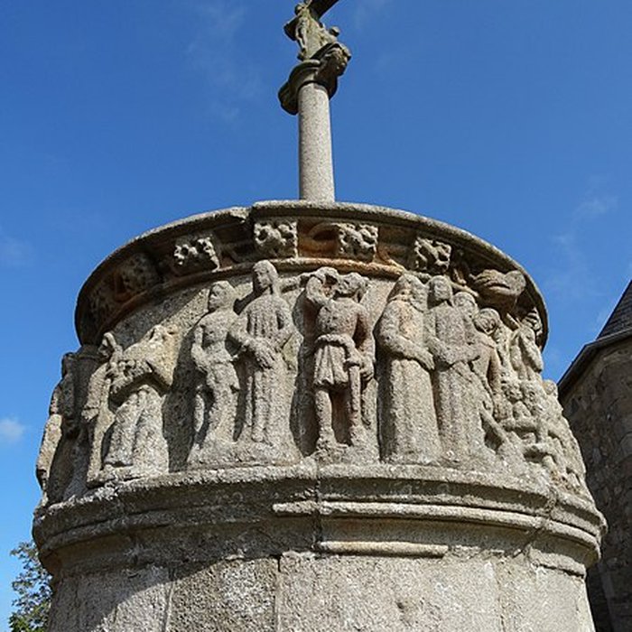 Photo de Calvaire du xve siècle de Pleubian