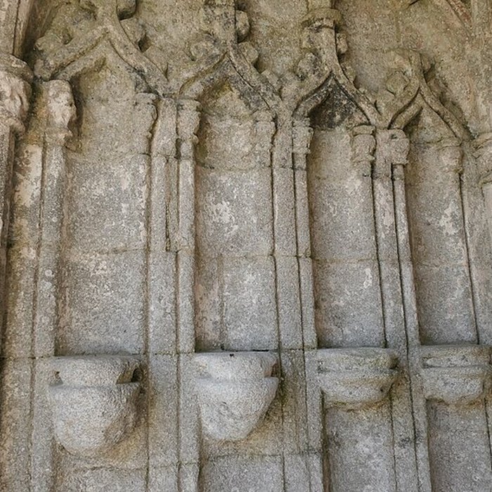 Photo de Calvaire et chapelle de Tronoën