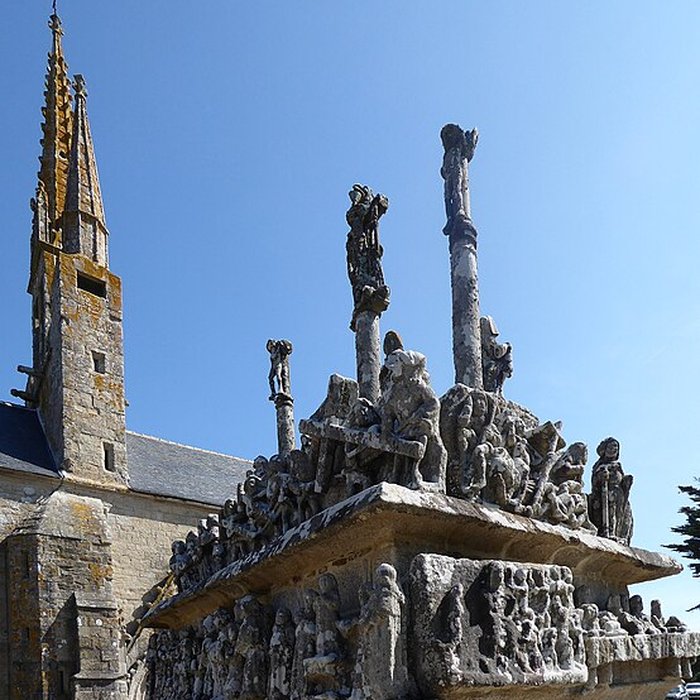 Photo de Calvaire et chapelle de Tronoën