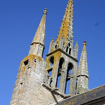 Calvaire et chapelle de Tronoën