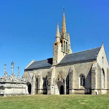 Calvaire et chapelle de Tronoën