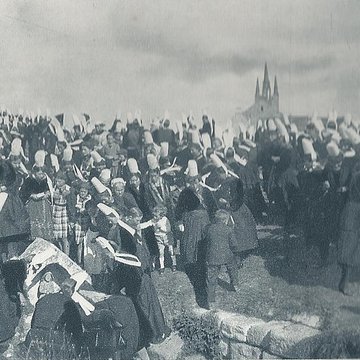 Calvaire et chapelle de Tronoën