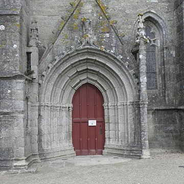 Calvaire et chapelle de Tronoën
