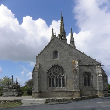 Calvaire et chapelle de Tronoën