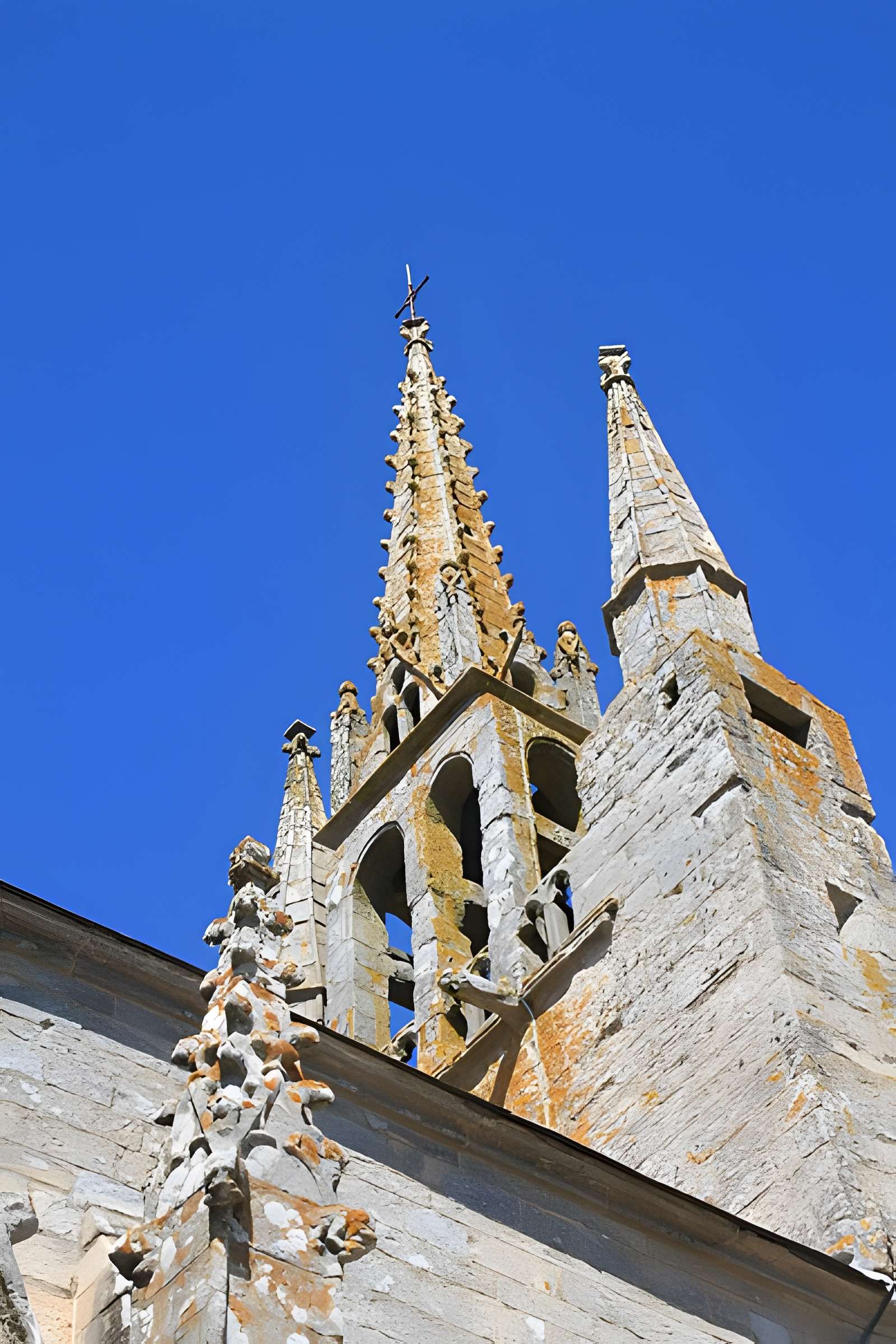 Calvaire et chapelle de Tronoën