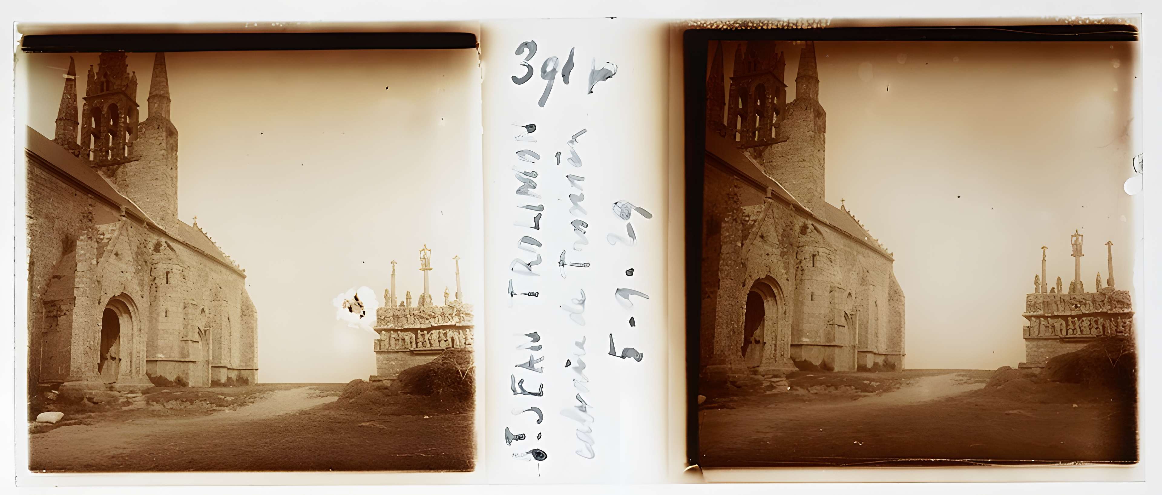 Calvaire et chapelle de Tronoën