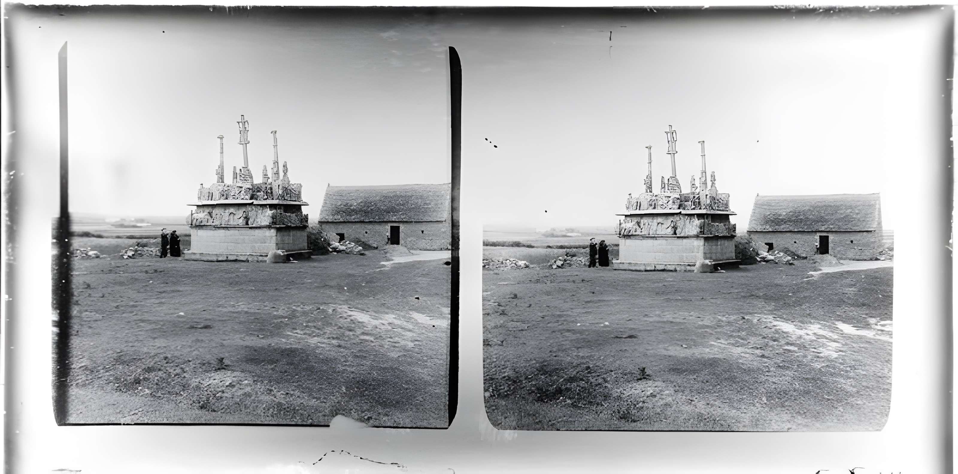 Calvaire et chapelle de Tronoën