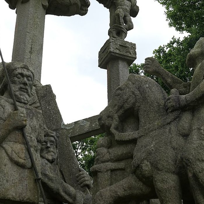 Photo de Calvaire et ossuaire du cimetière de Guéhenno